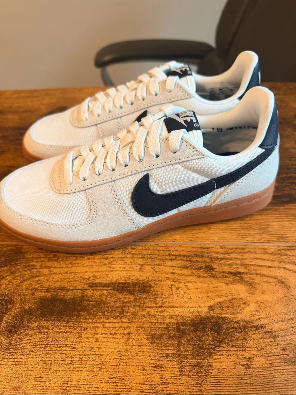 Nike Men’s White Field General Low-Top Sneakers with Black Swoosh
